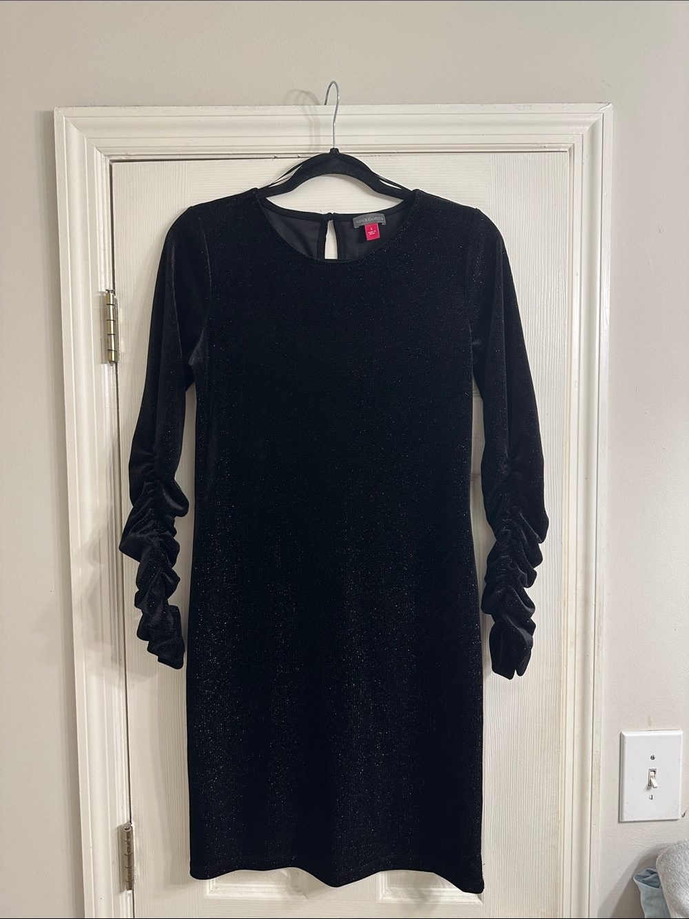 Vince Camuto Black Velvet Long-Sleeve Ruched-Sleeve Dress